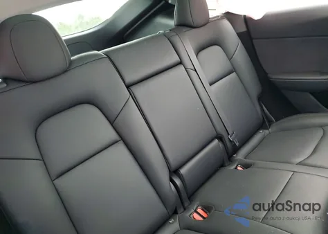 2024 Tesla Model Y from USA, damaged, VIN 7SAYGDEE0RA227570